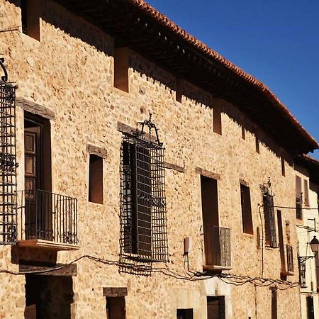 Hostal Restaurante San Millan Orihuela del Tremedal Exterior foto